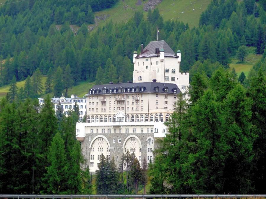 נופש קיץ גלאט כשר בחו"ל חופשה כשרה בשוויץ