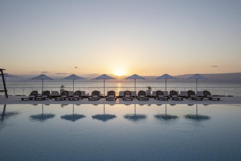 Israel Maven Pesach Luxury Program 2026 At The Galei Kinneret Hotel, Israel